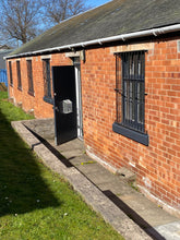 Load image into Gallery viewer, January Wheel Throwing (Thurs 8th, 15th, 22nd, 29th)