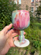 Load image into Gallery viewer, Wine goblet D
