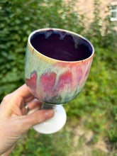 Load image into Gallery viewer, Wine goblet E
