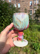 Load image into Gallery viewer, Wine goblet D
