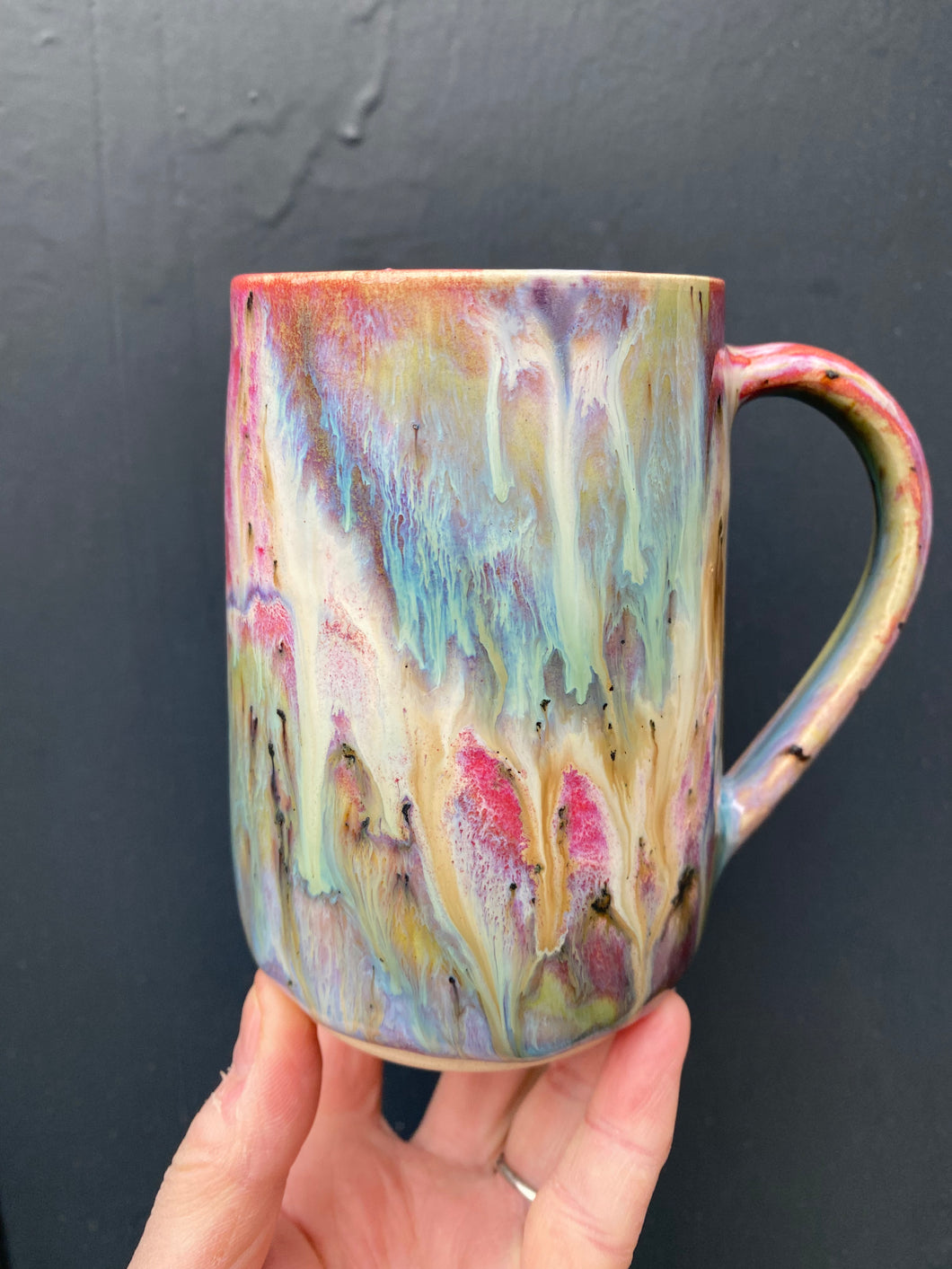Large Pinky mug (D)